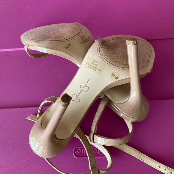 Jessica Simpson Heels Size 9 - Picture 2 of 2